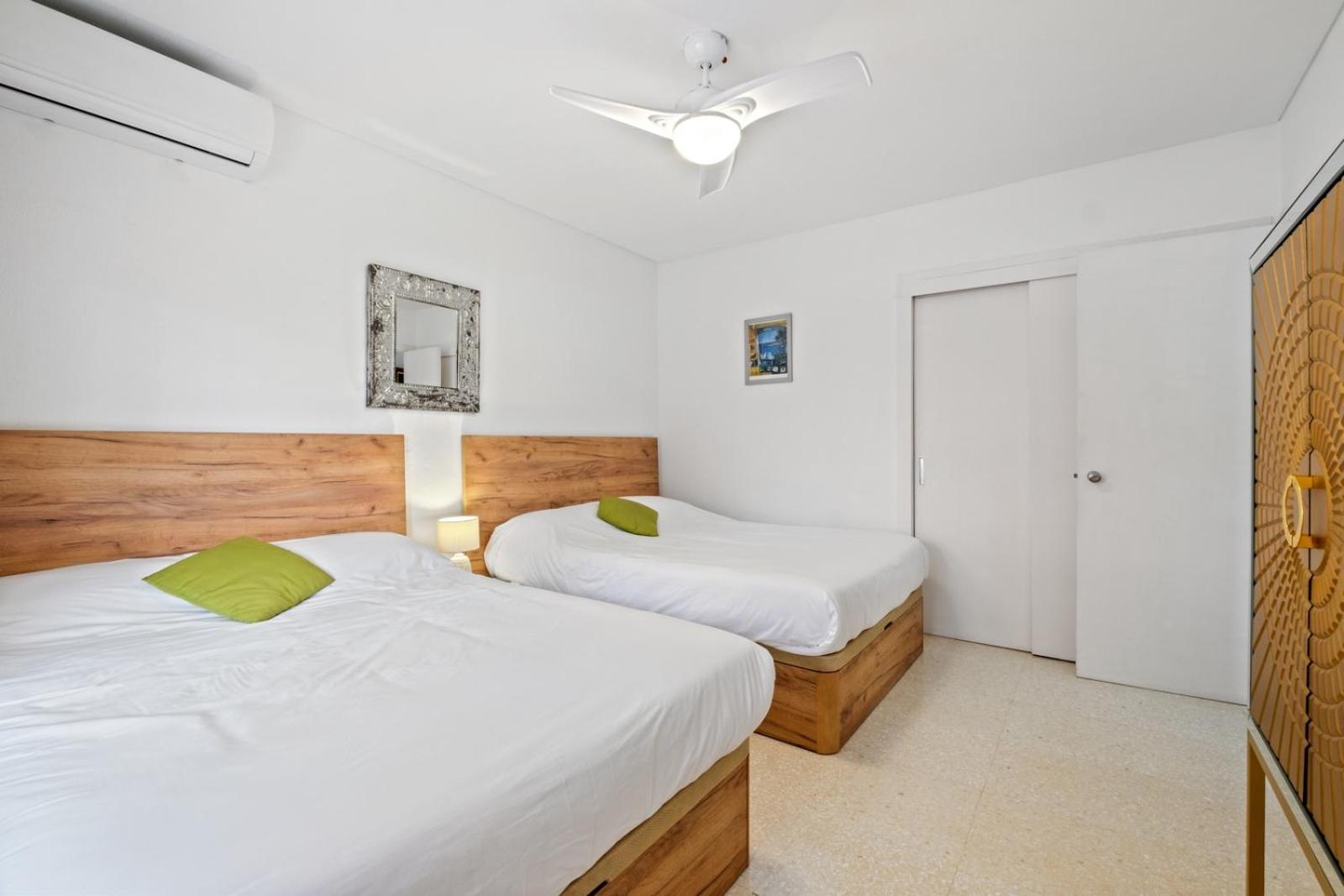 Piso Con 2 Habitaciones, 2 Terrazas Y Piscina Torremolinos Dış mekan fotoğraf
